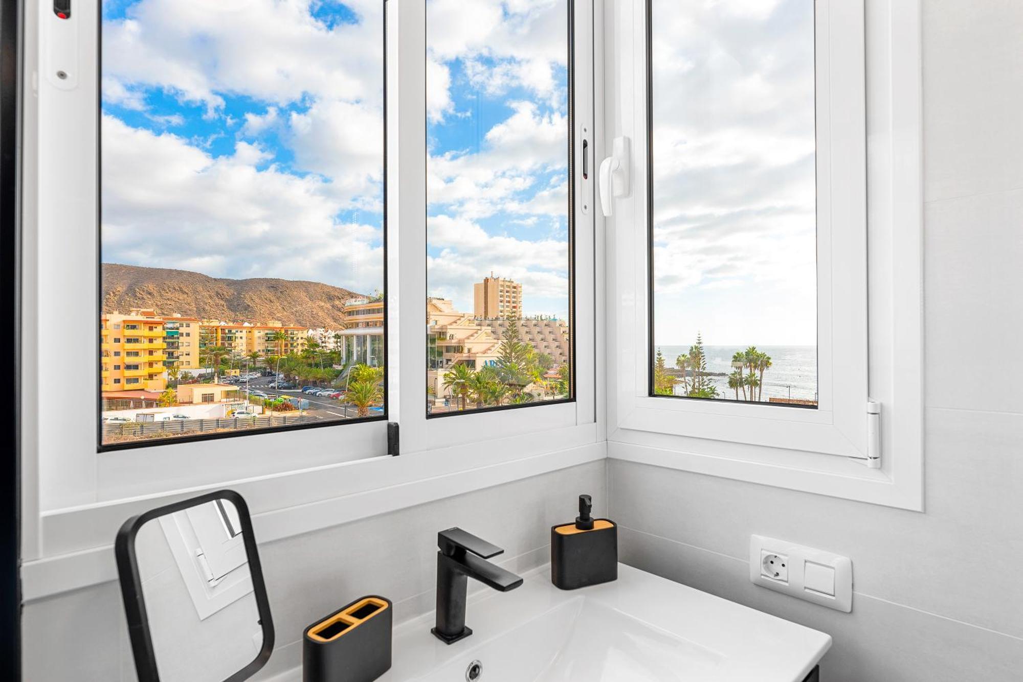 Sasha Suite Tenerife ロスクリスティアーノス エクステリア 写真